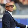 Calzona controcorrente: «Troppi calciatori stranieri in Italia? Non sono d'accordo...»