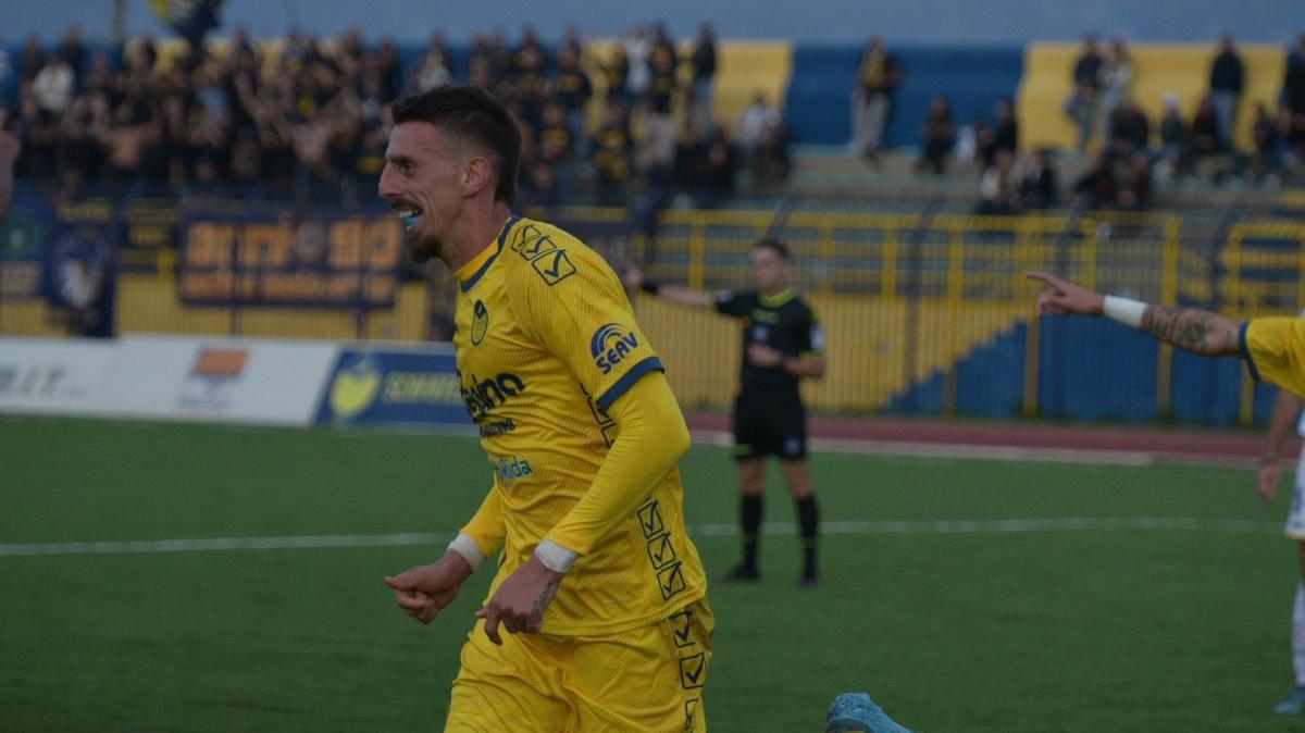 Scafatese: tris all'Ischia e prima vera fuga solitaria in classifica