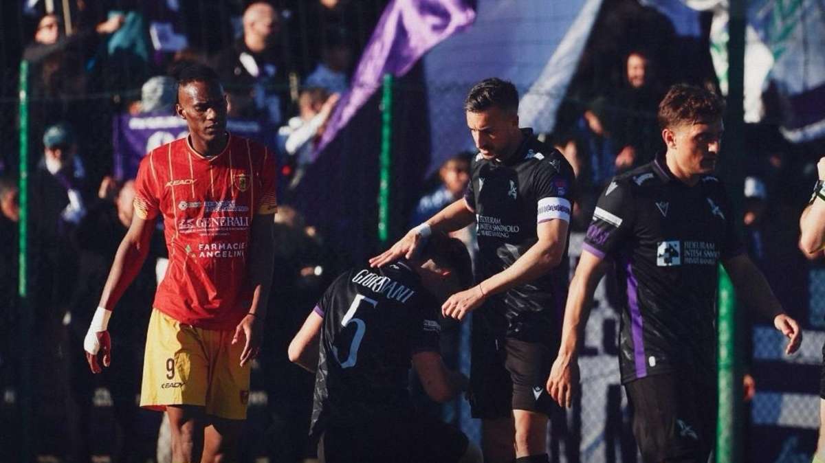 Serie D, il punto sul girone F: Teramo e Ancona ancora a braccetto ma l'Ostiamare c'è