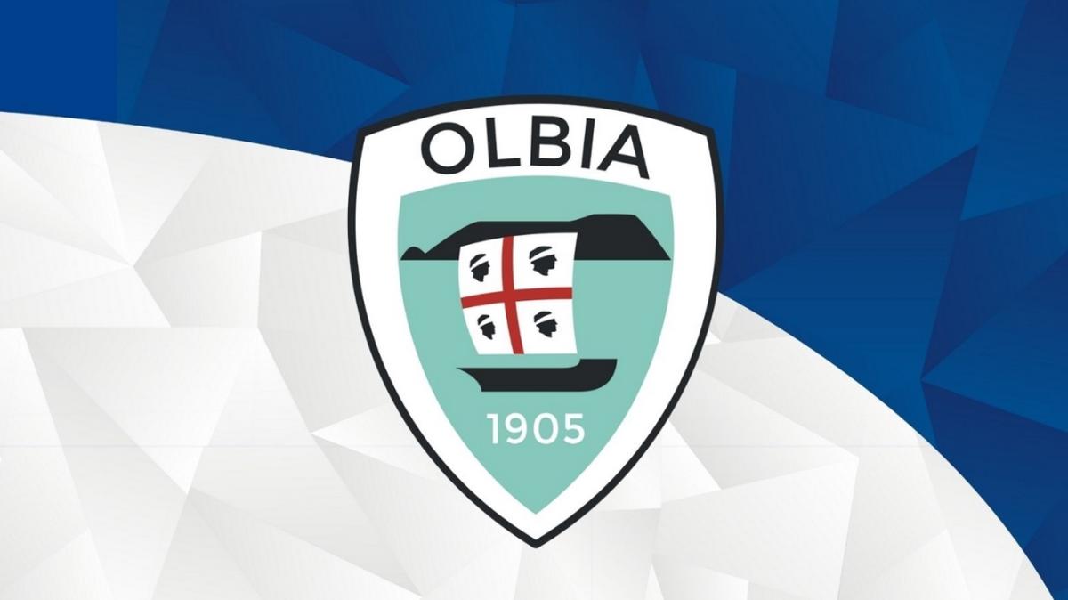 UFFICIALE: Olbia, arriva il difensore romeno Oproiescu