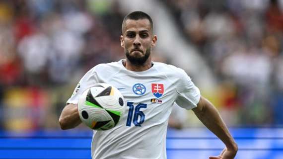 Hancko nel mirino di mezza Europa: spunta anche l'Al-Nassr di Ronaldo e Pioli