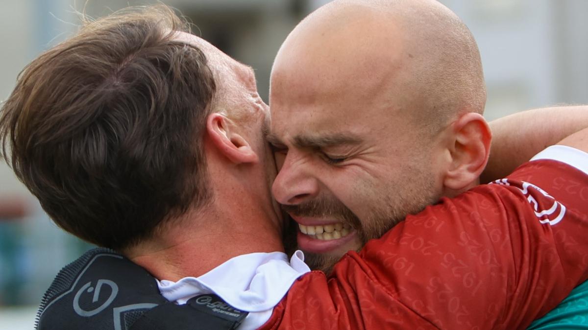 Real Normanna, colpo salvezza da urlo: il ninja Esposito gela la Paganese e riscrive il campionato