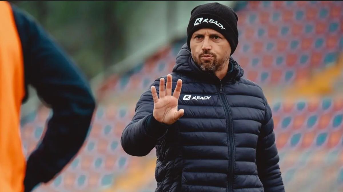 Mister Raffaele Esposito a NC: «Alla Vibonese non si voleva più vincere, io non resto senza ambizioni»