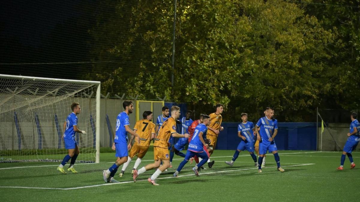 Missione compiuta: l'Unione Calcio Bisceglie pareggiano 2-2 a Mola e volano al terzo turno di Coppa