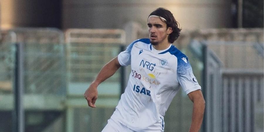 Cosenza, colpo a sorpresa in difesa: ecco il nome nuovo che arriva dalla Sicilia