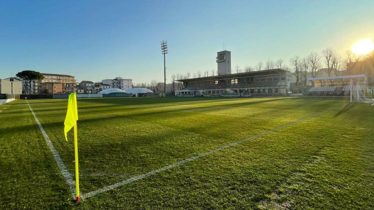 Verso Prato-Siena: settore ospiti esaurito al Lungobisenzio. Esplode la rabbia dei tifosi contro la società: «Immobilismo vergognoso»
