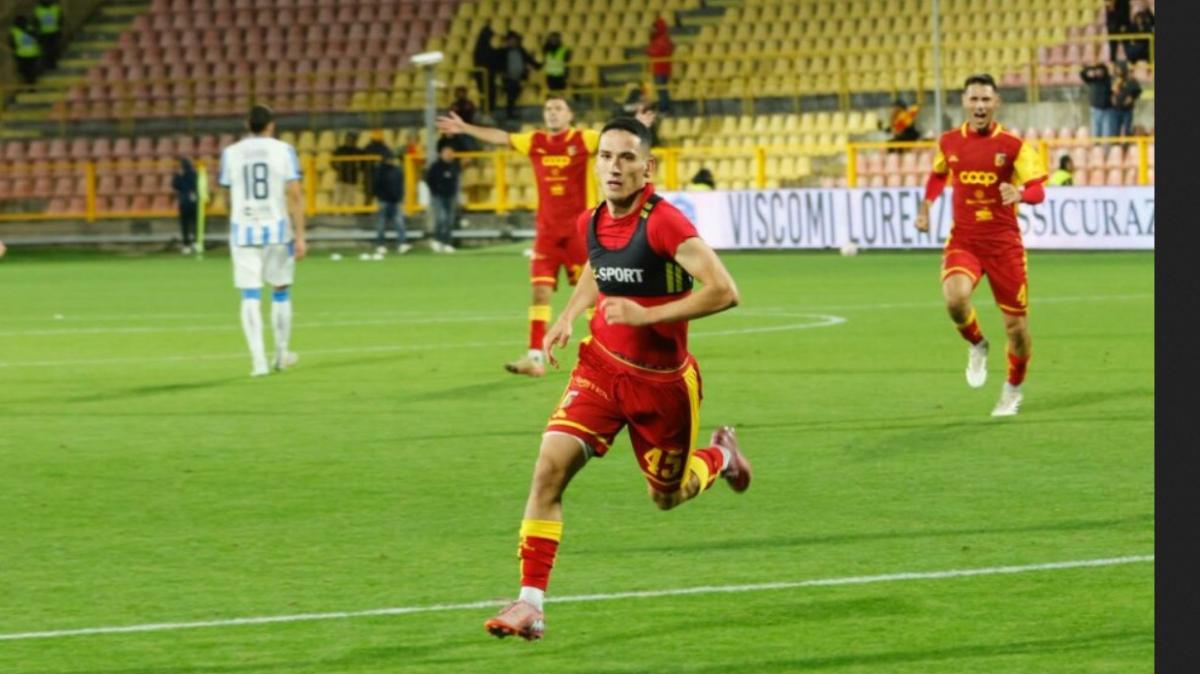 Buso scatena il duello in Serie B: il Mantova sfida la Reggiana per il gioiello del Catanzaro