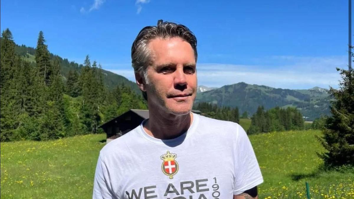 Emanuele Filiberto carica il Savoia: «Il campionato è nelle vostre mani»