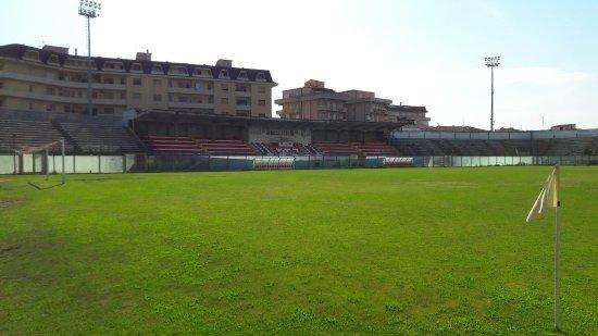 Vastese, lavori in corso allo stadio "Aragona": le ultime