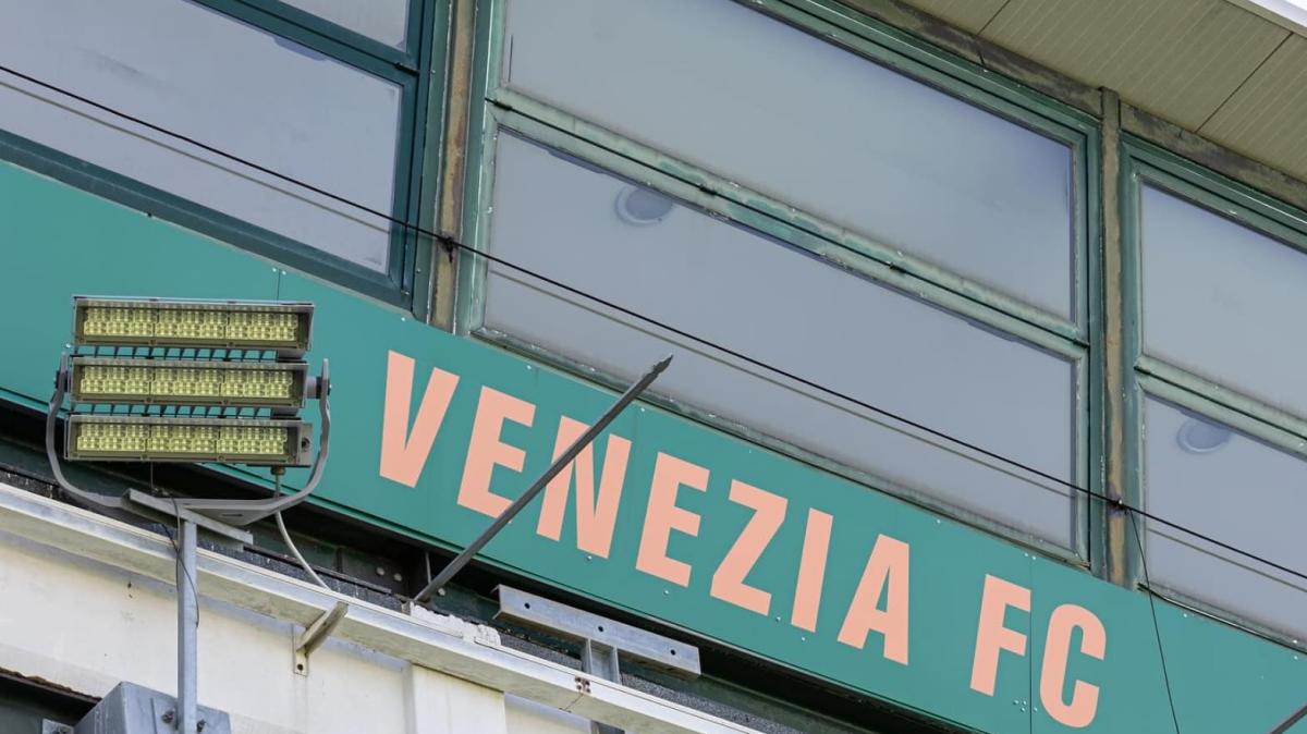 Yeboah carica il Venezia: «Arrabbiati e affamati, la Serie B è una maratona»