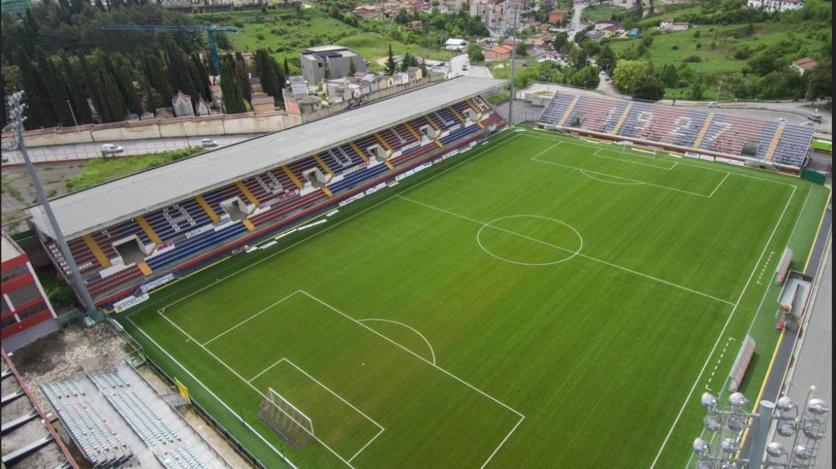 Beffa nel finale al Gran Sasso: Mbaye gela L'Aquila e regala il pari al Chieti