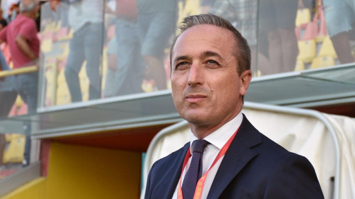 Catanzaro, tremano i vertici: la Fiorentina vuole scippare il big della dirigenza