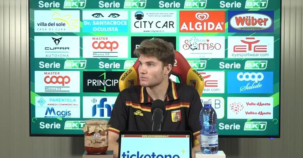 Catanzaro, il ritorno in campo di Pompetti: sei mesi di riabilitazione raccontati in un documentario