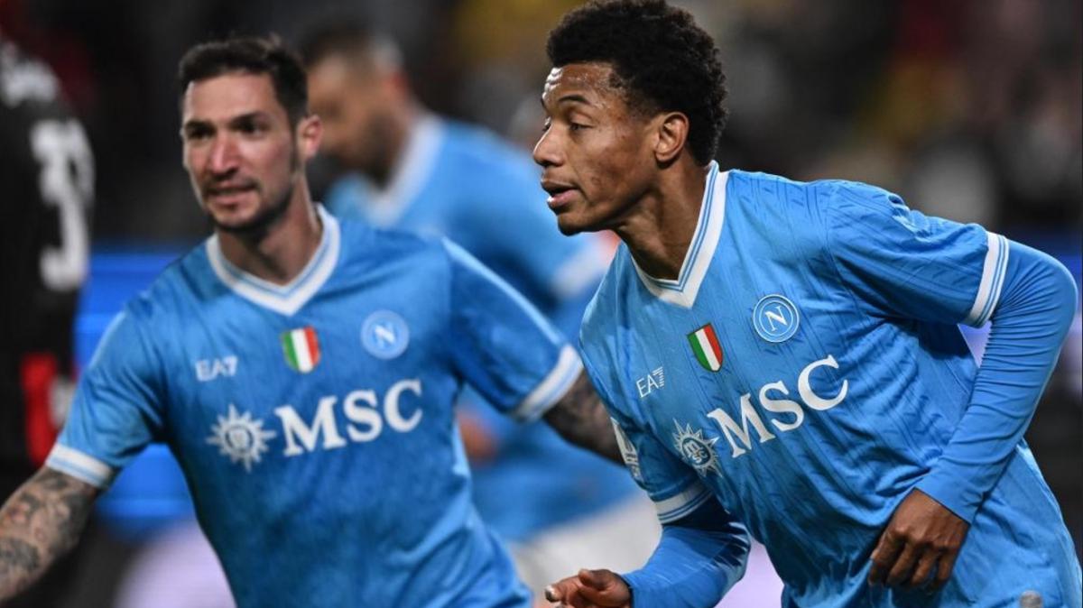 David Neres e lo sguardo che inganna: svelato il mistero sugli occhi semichiusi