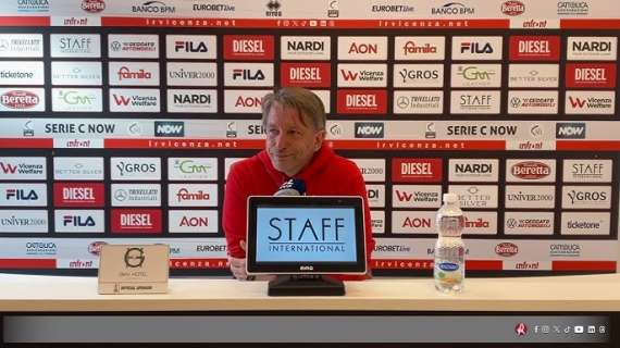 Vicenza, mister Vecchi: «Se le altre squadre rallentano, dobbiamo essere pronti...»