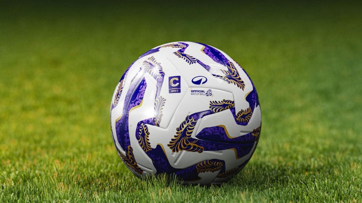 Triestina e Siracusa deferite: irregolarità amministrative e ritardi nei pagamenti