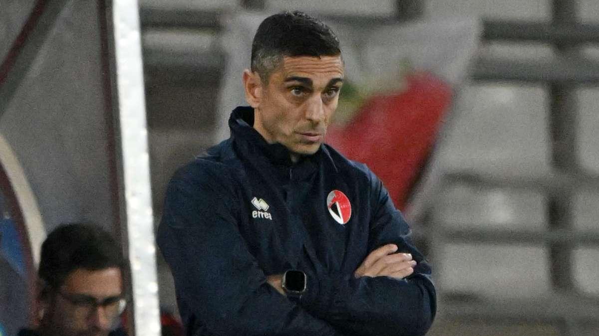 Bari in ritiro fino alla sfida con la Reggiana: Longo prepara i biancorossi 