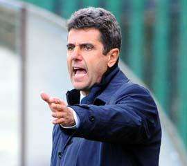 Salerno Calcio, Perrone-Pagni: l'uno esclude l'altro  
