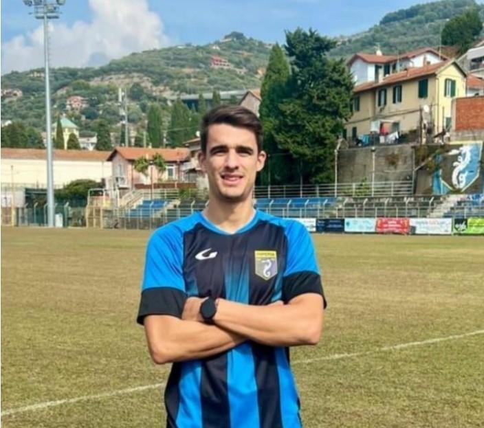 Svincolati - Un centrale italo-argentino da oltre 140 presenze in Serie D