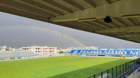 Violenza allo stadio Vito Curlo, il Fasano: «Profondo sgomento e rammarico»