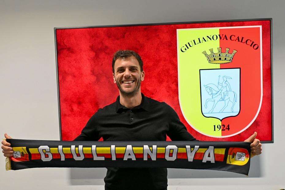 UFFICIALE: Giulianova, acquisto di spessore in mediana