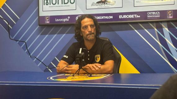 Giugliano, Cudini dopo la batosta: «Il Cosenza ha grossi meriti, ma noi ci siamo sciolti e non siamo stati squadra»