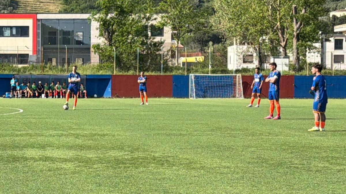 Obbligo under, atleti fermi 30 secondi al fischio nell'ultimo turno di Eccellenza 