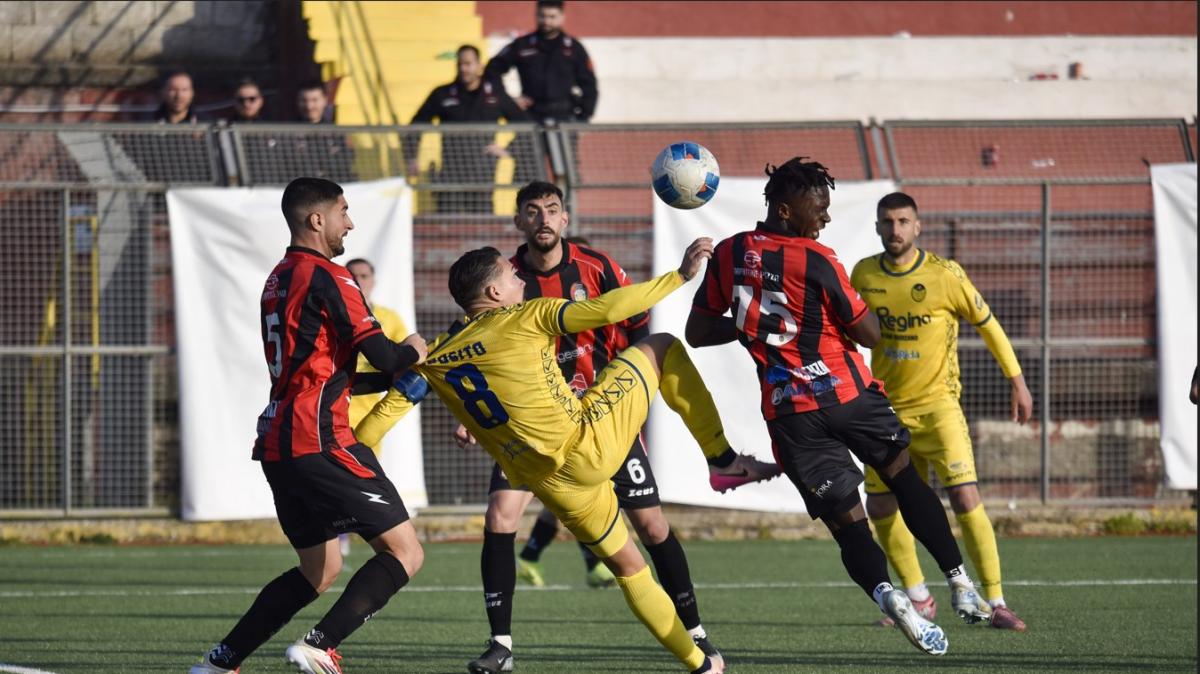 Suhs regala alla Scafatese un punto d'oro e il titolo di Campione d'Inverno