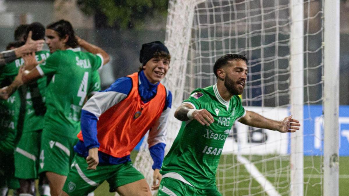 Siracusa perfetto: Trapani travolto con un secco 3-0