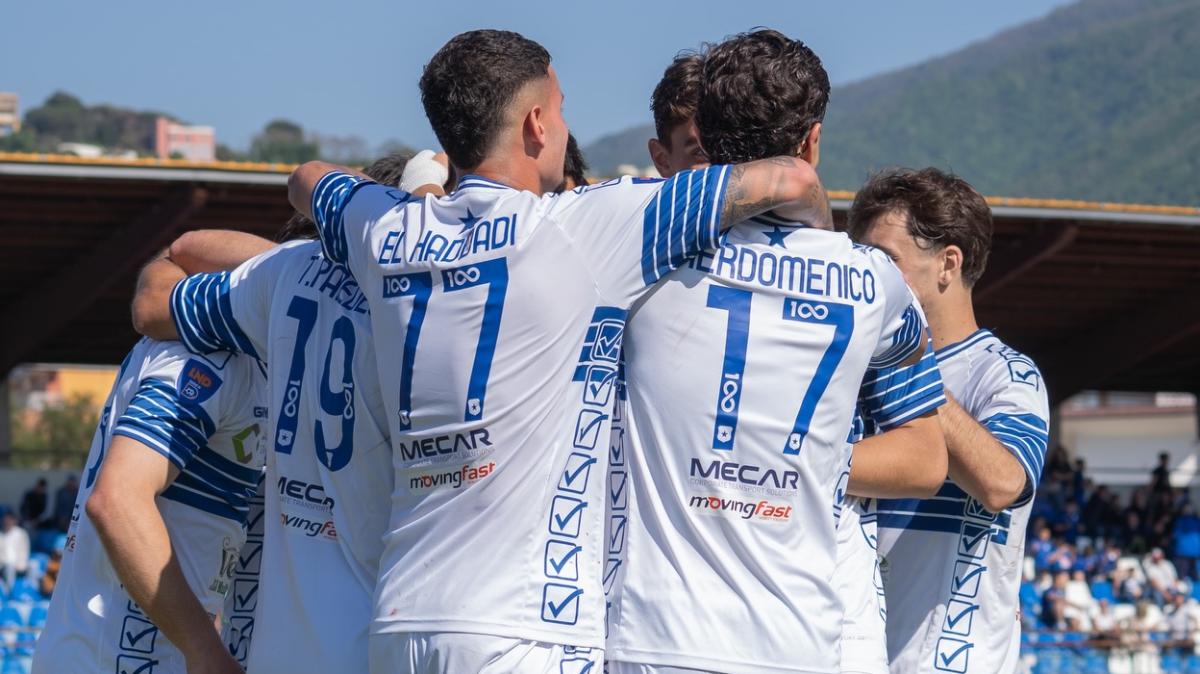 Il Tursi gelato al 42', la Paganese fa il colpo grosso e si prende la finale playoff