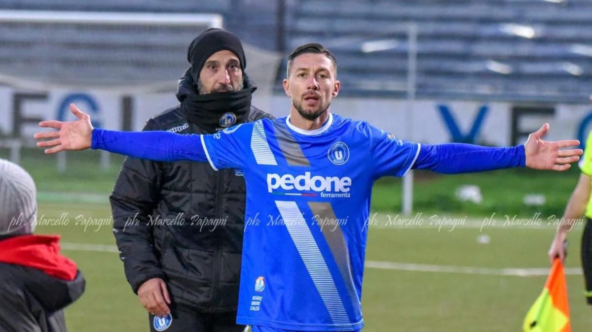Bisceglie, ancora lui: Loseto blinda la fascia a 41 anni