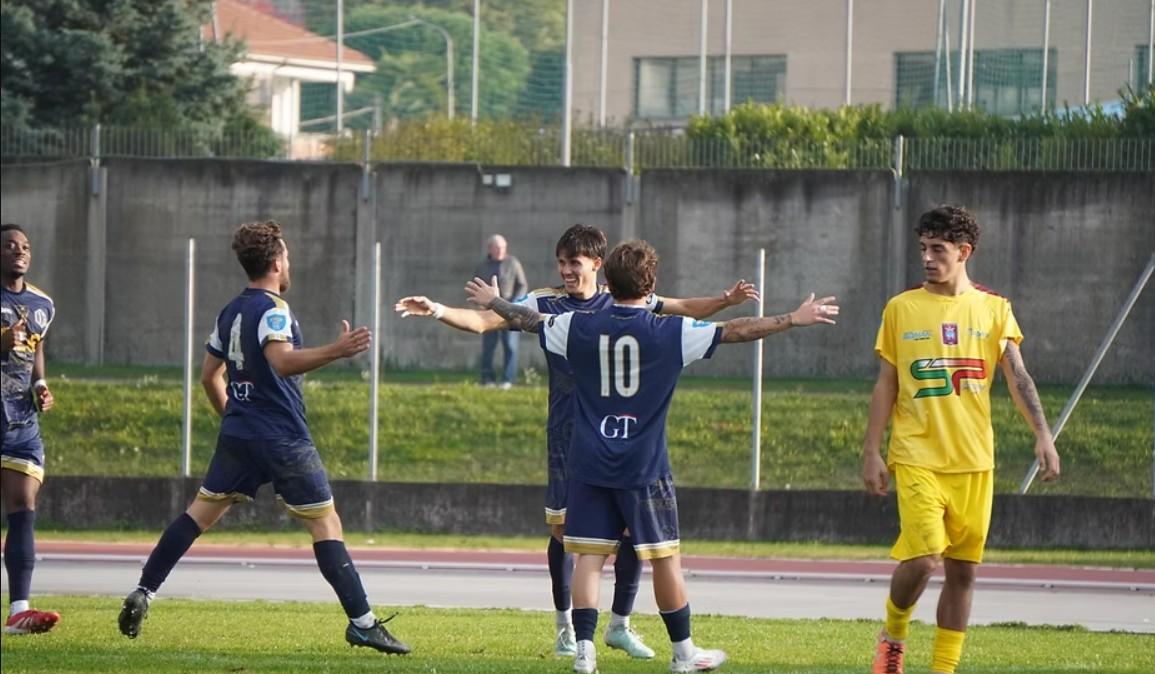 Show Rastrelli, tripletta da urlo! Il Chisola espugna Saluzzo e vede la vetta