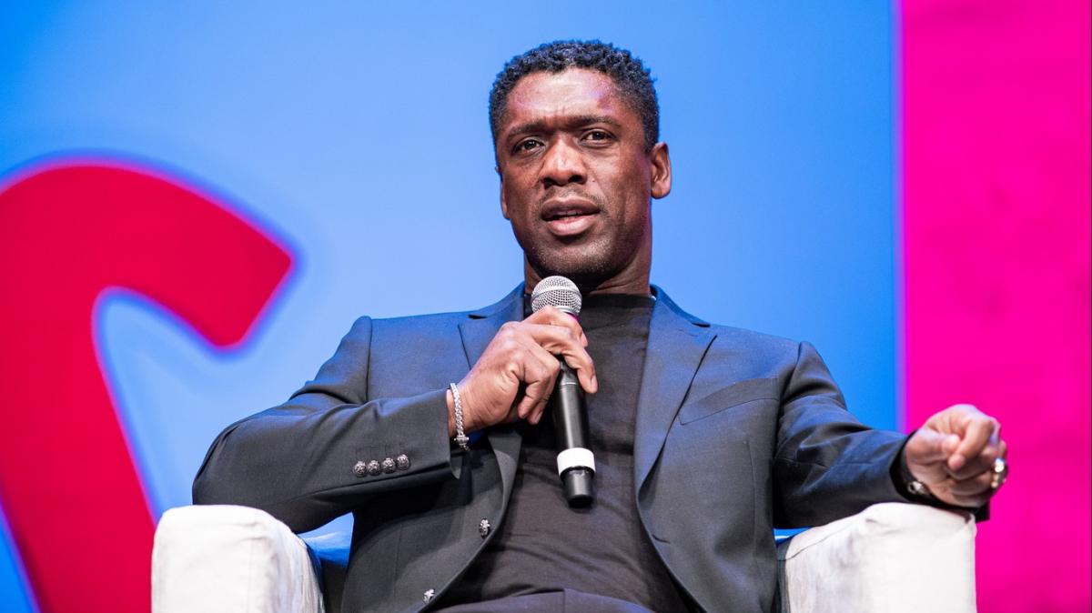 Sanremese, cambia tutto: la stella Seedorf sbarca in riviera