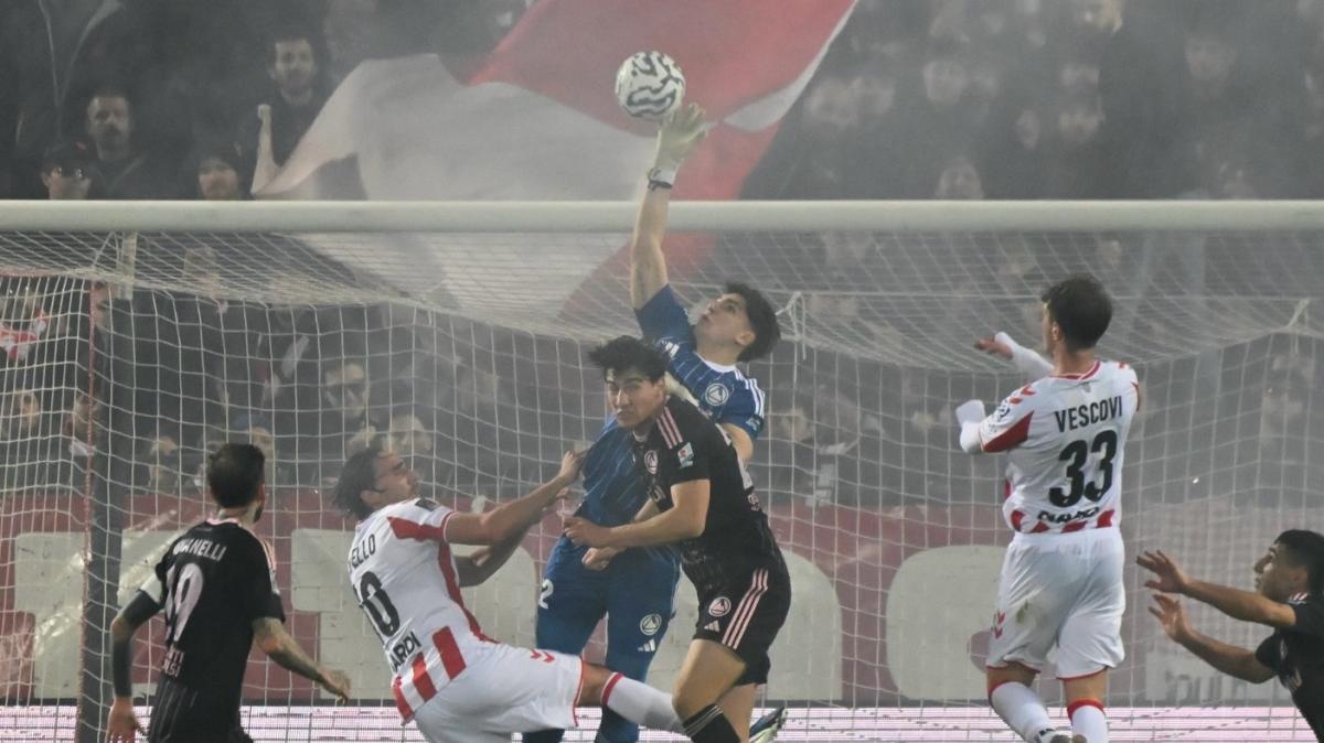 Dolomiti Bellunesi tra infortuni e squalifiche: out Saccani per un mese e mezzo