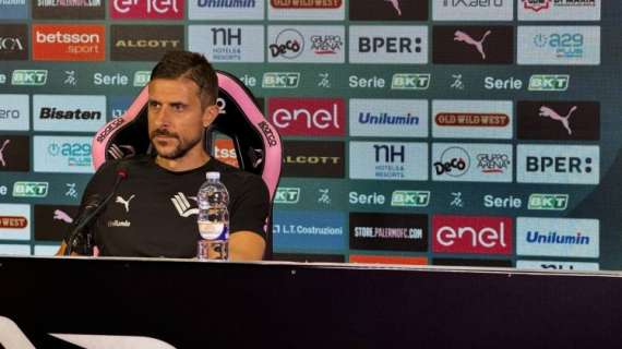 Palermo, mister Dionisi: «Dopo la vittoria di Cosenza non è cambiato niente»