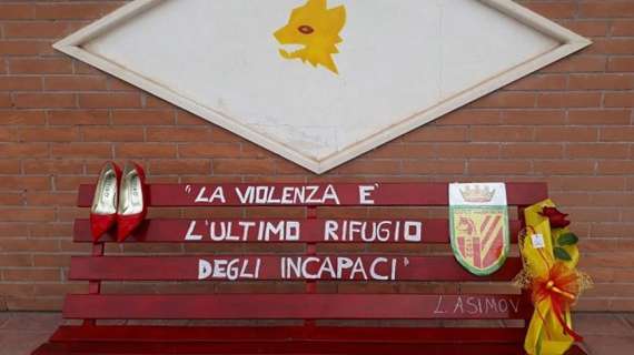 San Benedetto Venere: una panchina rossa contro la violenza sulle donne