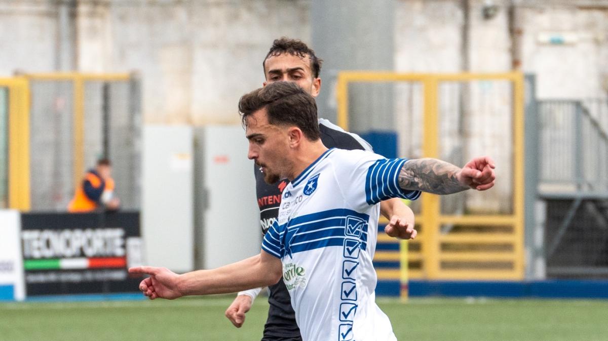 Virtus Francavilla al tappeto: lezione di calcio della Paganese, il primato è blindato