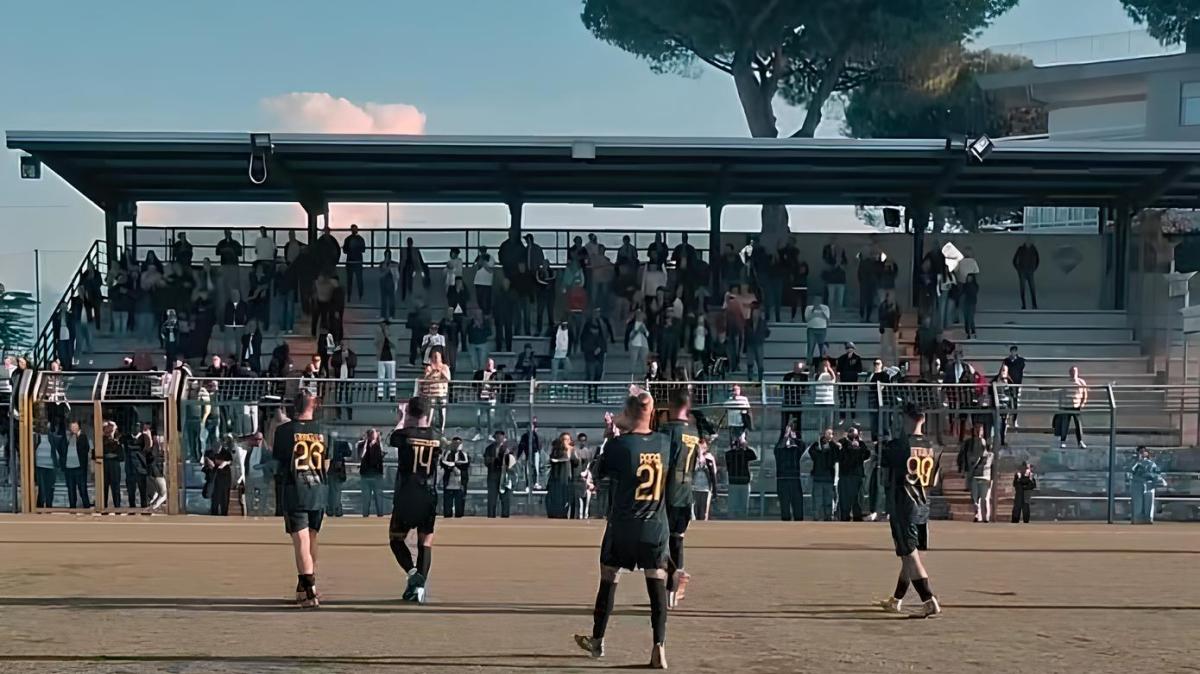 Il Nola travolge l'Acerrana nel derby: 4-0 e ritorno alla vittoria