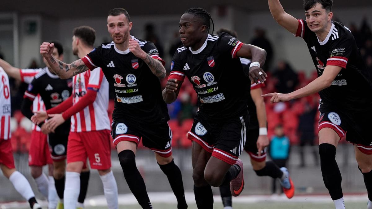 Serie D - girone F, la presentazione del 24° turno: Teramo e Ancona, vietato frenare. San Marino-Unipomezia pesa sulla salvezza