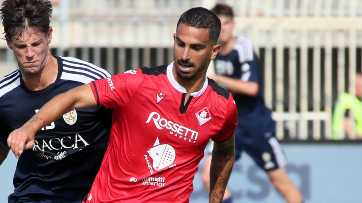 Serie D, risultati e marcatori degli anticipi: tutte vittorie esterne! Super D'Agostino fa volare il Piacenza