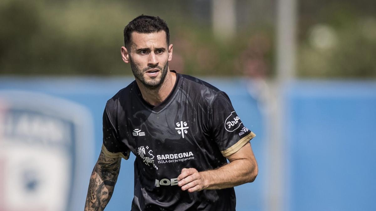 Svincolati - Classe uruguaiana per l'attacco: libero un ex Cagliari e Genoa