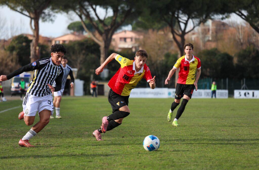 Siena al tappeto nel finale: il Poggibonsi si prende il derby con un guizzo di Martucci