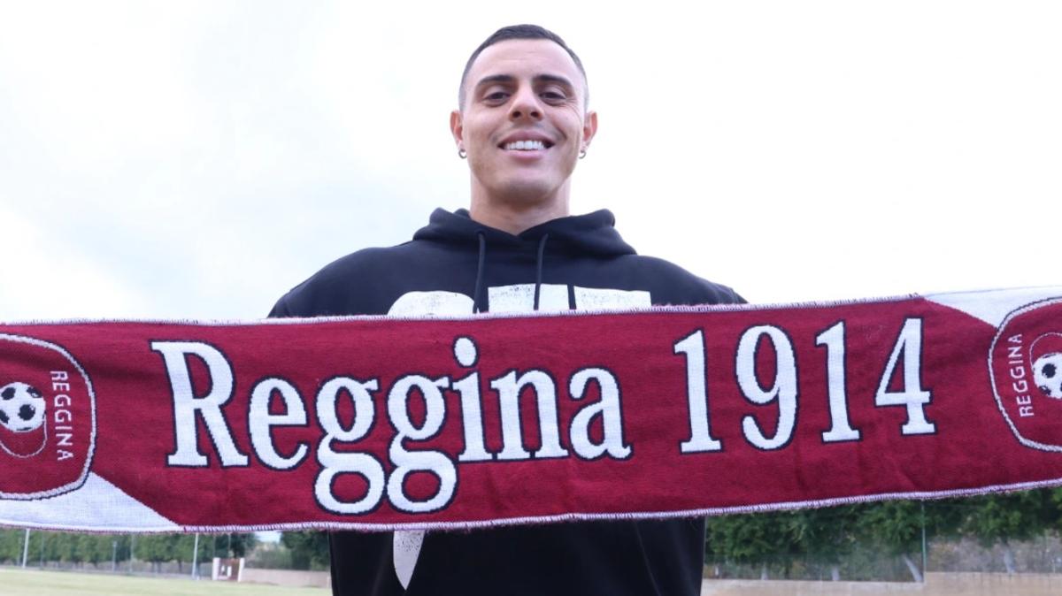 UFFICIALE: Nuovo attaccante ingaggiato dalla Reggina
