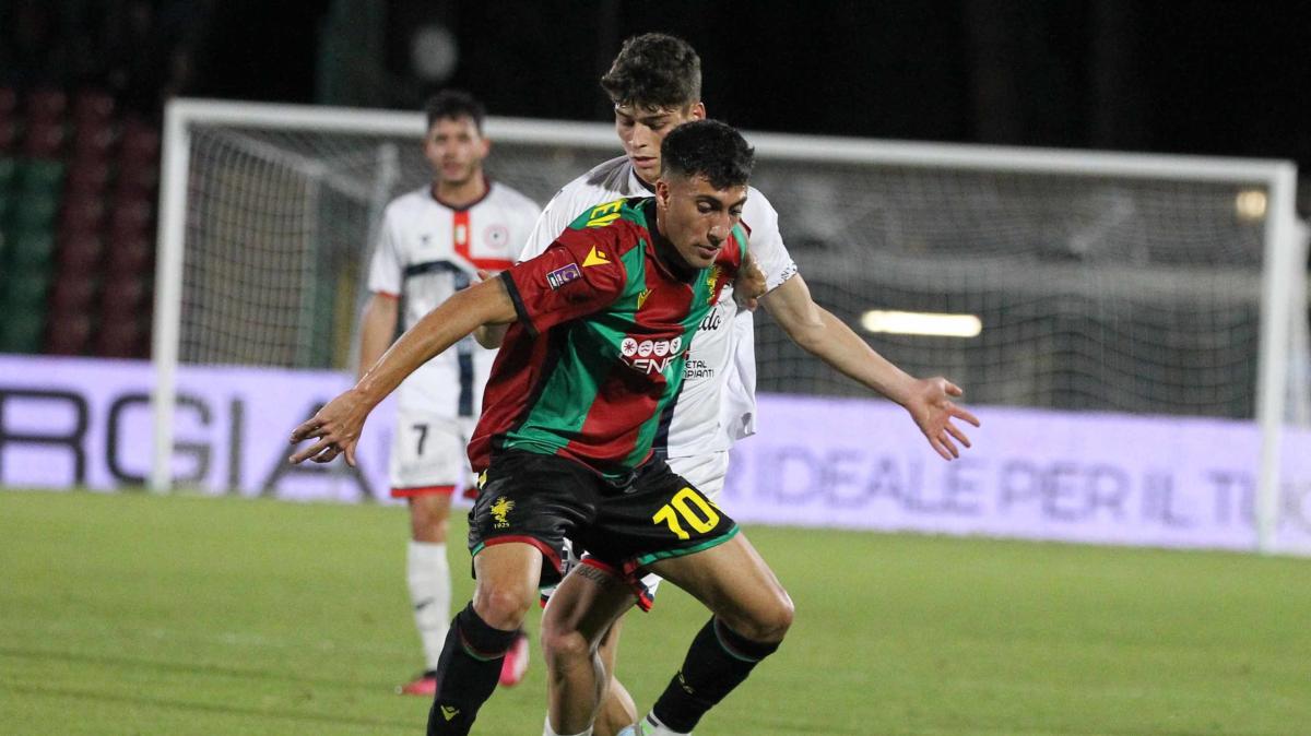 Caso Krastev a Siracusa: quattro mesi di panchine e zero minuti, ora l'addio