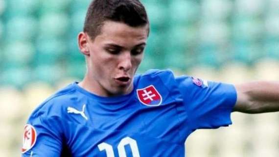 Un centrocampista transitato in Italia ha firmato con l'MTK Budapest