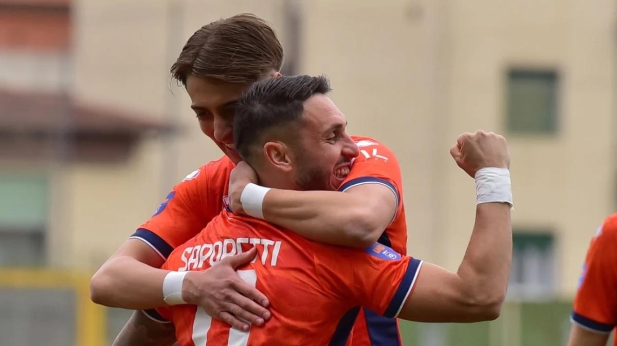 Pistoiese travolgente, cinquina alla Trevigliese: arancioni a un punto dalla vetta