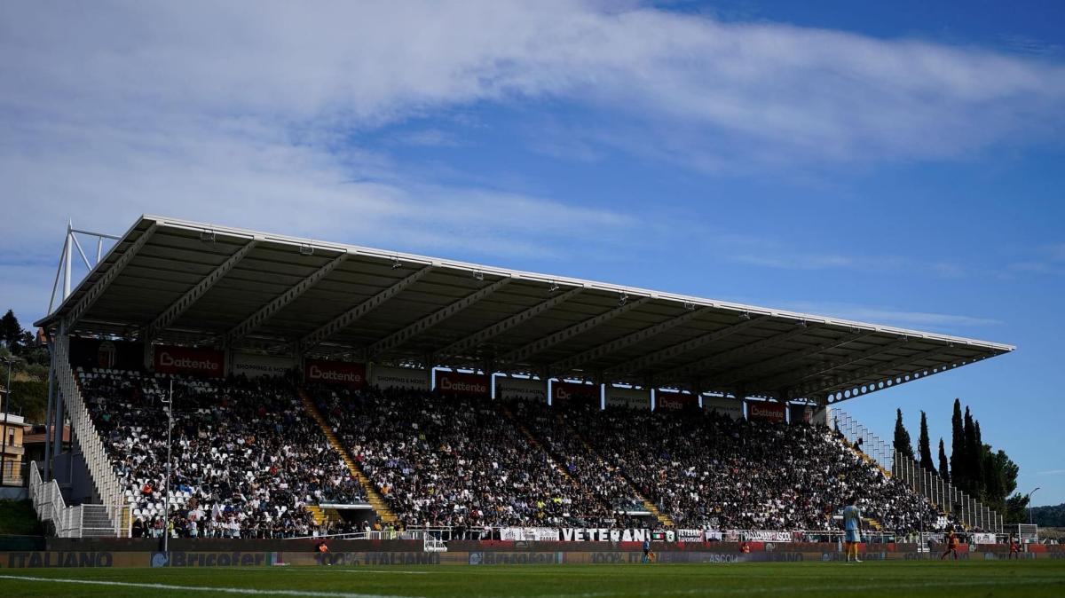 Mariotti (RdC): «Ascoli, è la rinascita del cigno. Derby? La Samb cercherà l'episodio. Per la B è duello con l'Arezzo. Ravenna outsider»