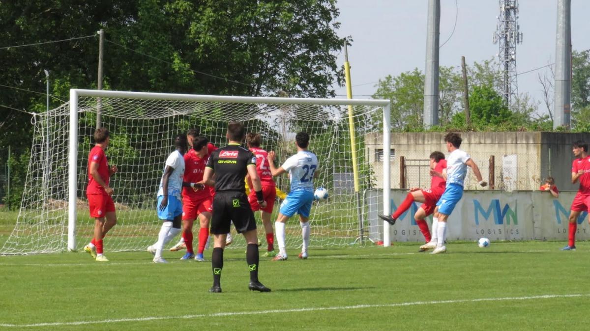 La Nuova Sondrio batte l'Oltrepò ma la salvezza resta un miraggio