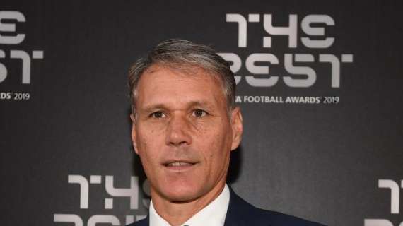 Van Basten, nuovo intervento alla caviglia che lo portò al ritiro