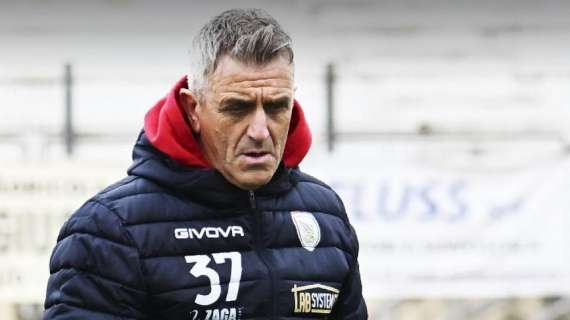 Canosa, dopo la serie D sfiorata è addio col tecnico Lanotte
